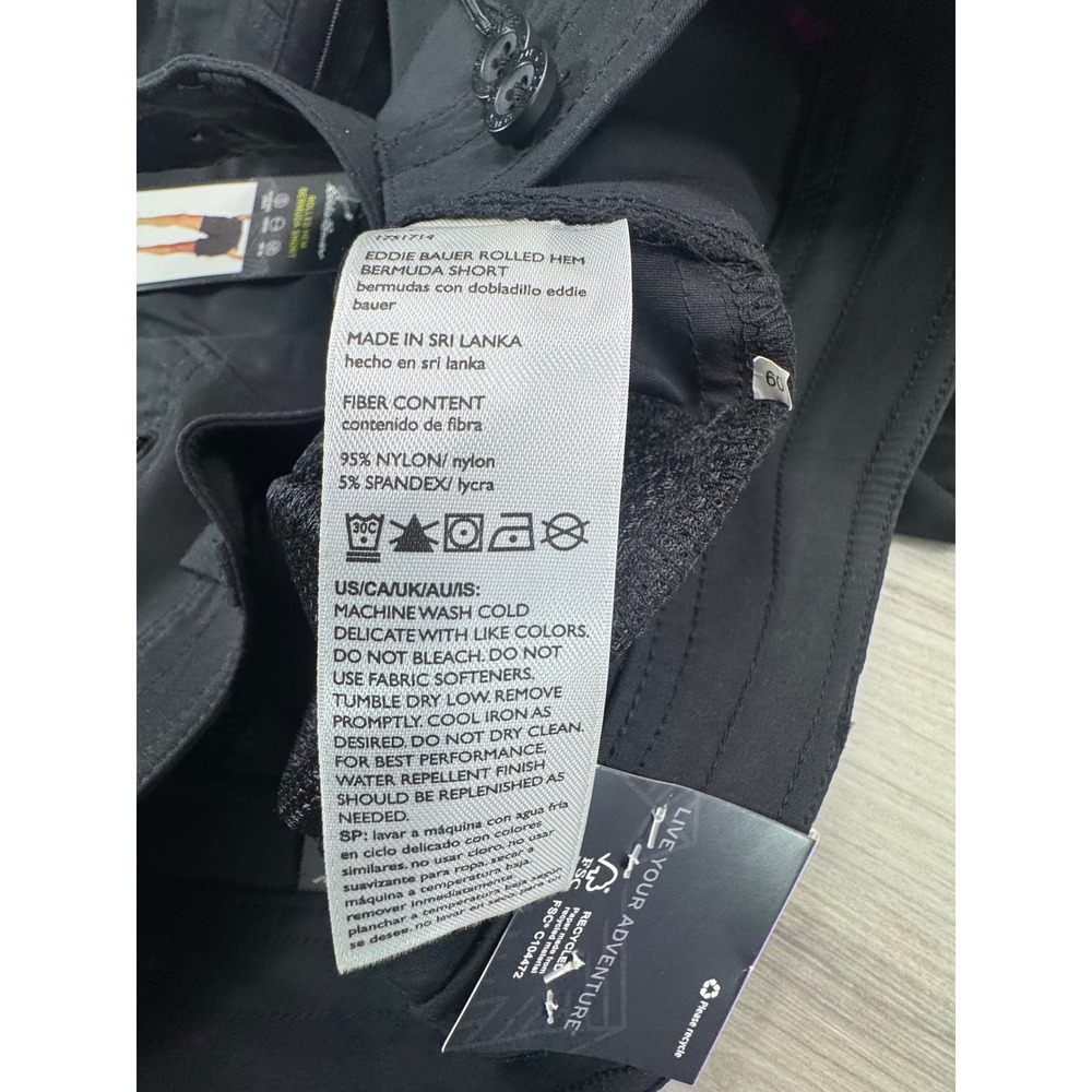 NWT Eddie Bauer Womens Rolled Hem Bermuda Shorts Black Stretch Hiking Size 4 - Picture 10 of 16
